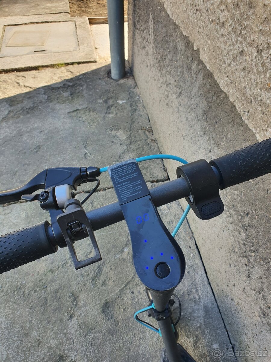 Elektrokoloběžka URBIS U5.1 - 4