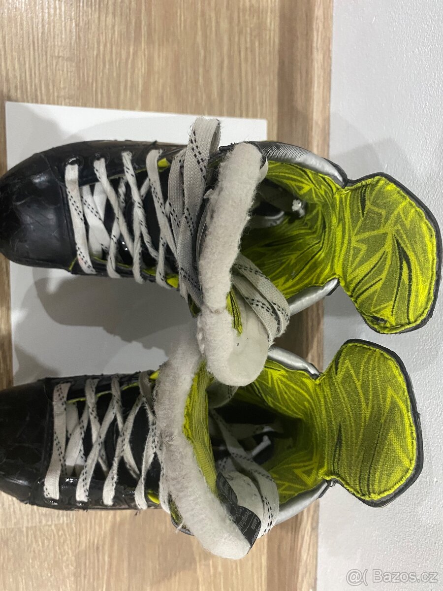Brusle Bauer Vapor X4 - 4