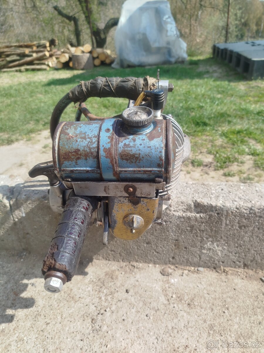 Jobu junior motorová pila - 4