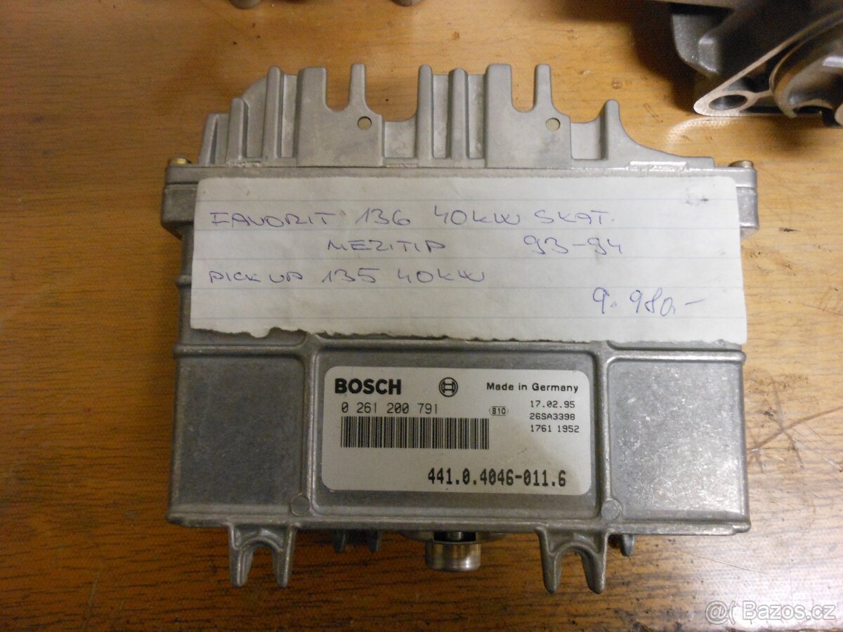 Náhradní díly na vozy ŠKODA - - 4