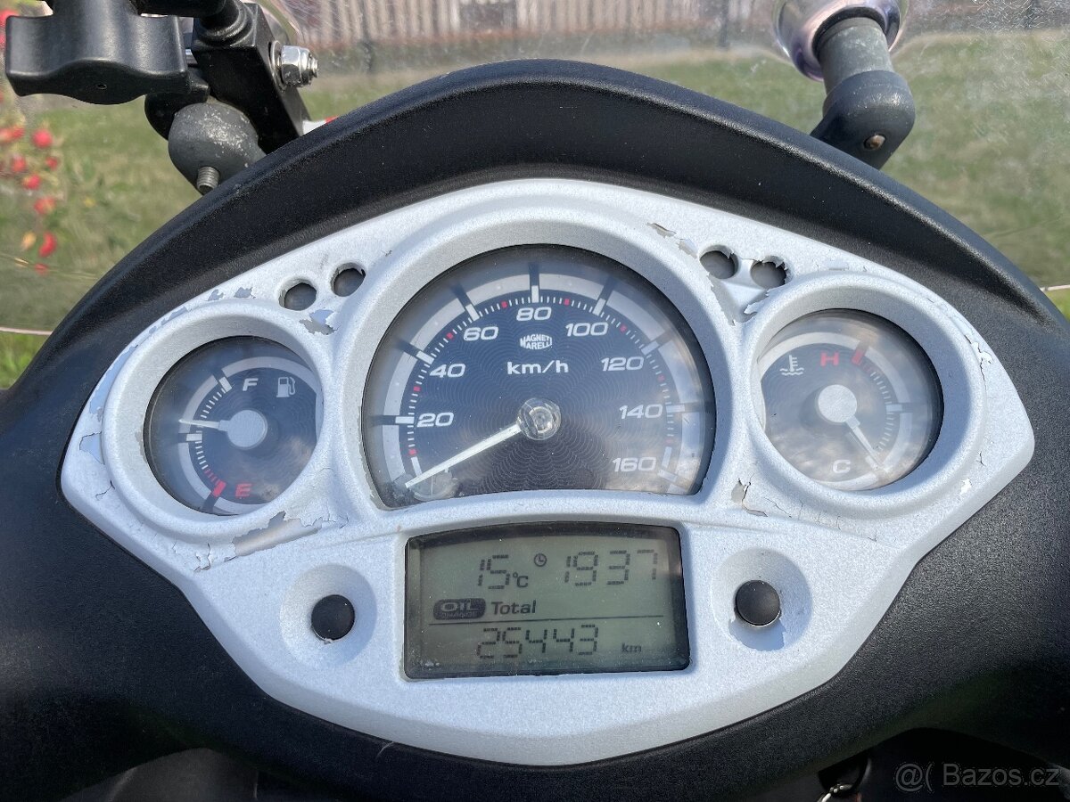 Yamaha X-City 250 - 4