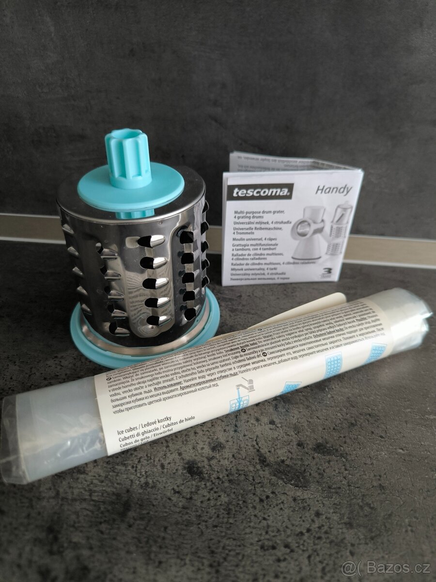 Univerzální mlýnek na strouhání Tescoma Handy - 4