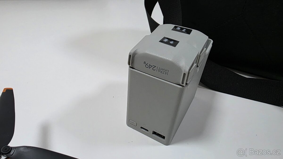 Prodám DJI Mini 3 Pro – Fly More Combo - 4