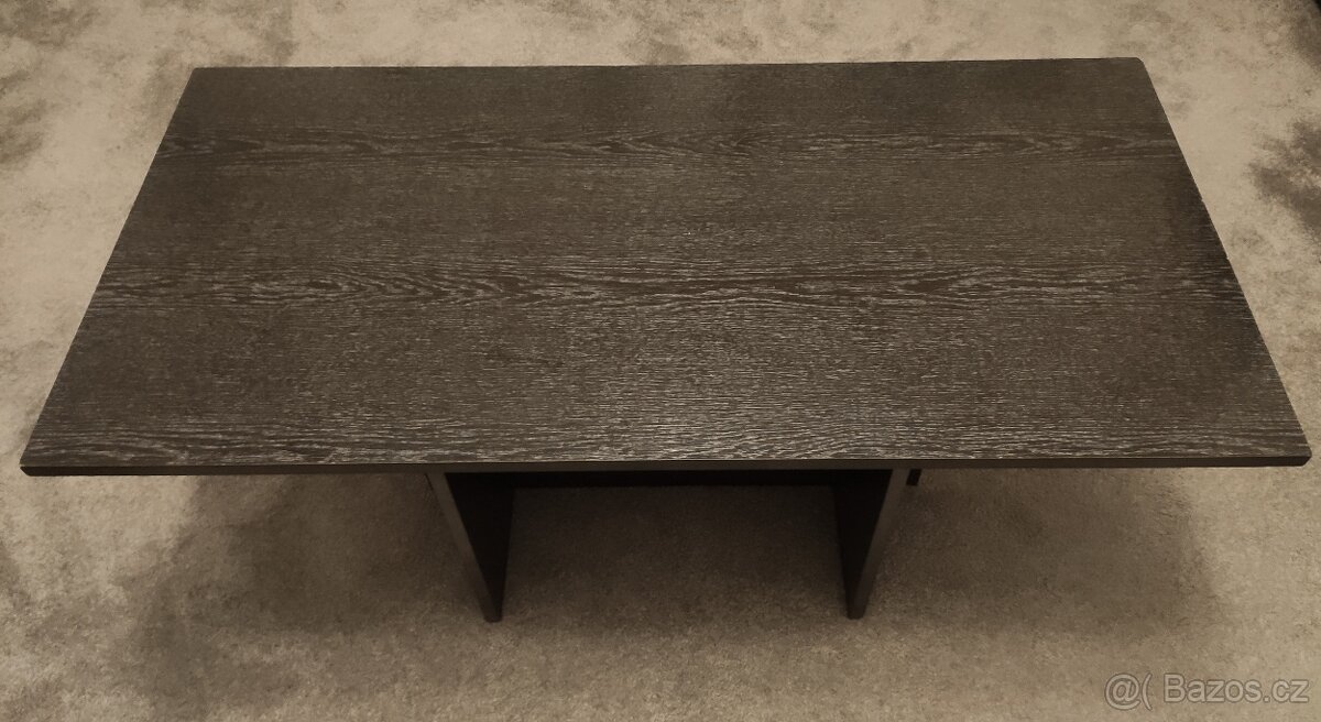 Prodám obývací stěnu, skříň, peřiňák, stolek - 4