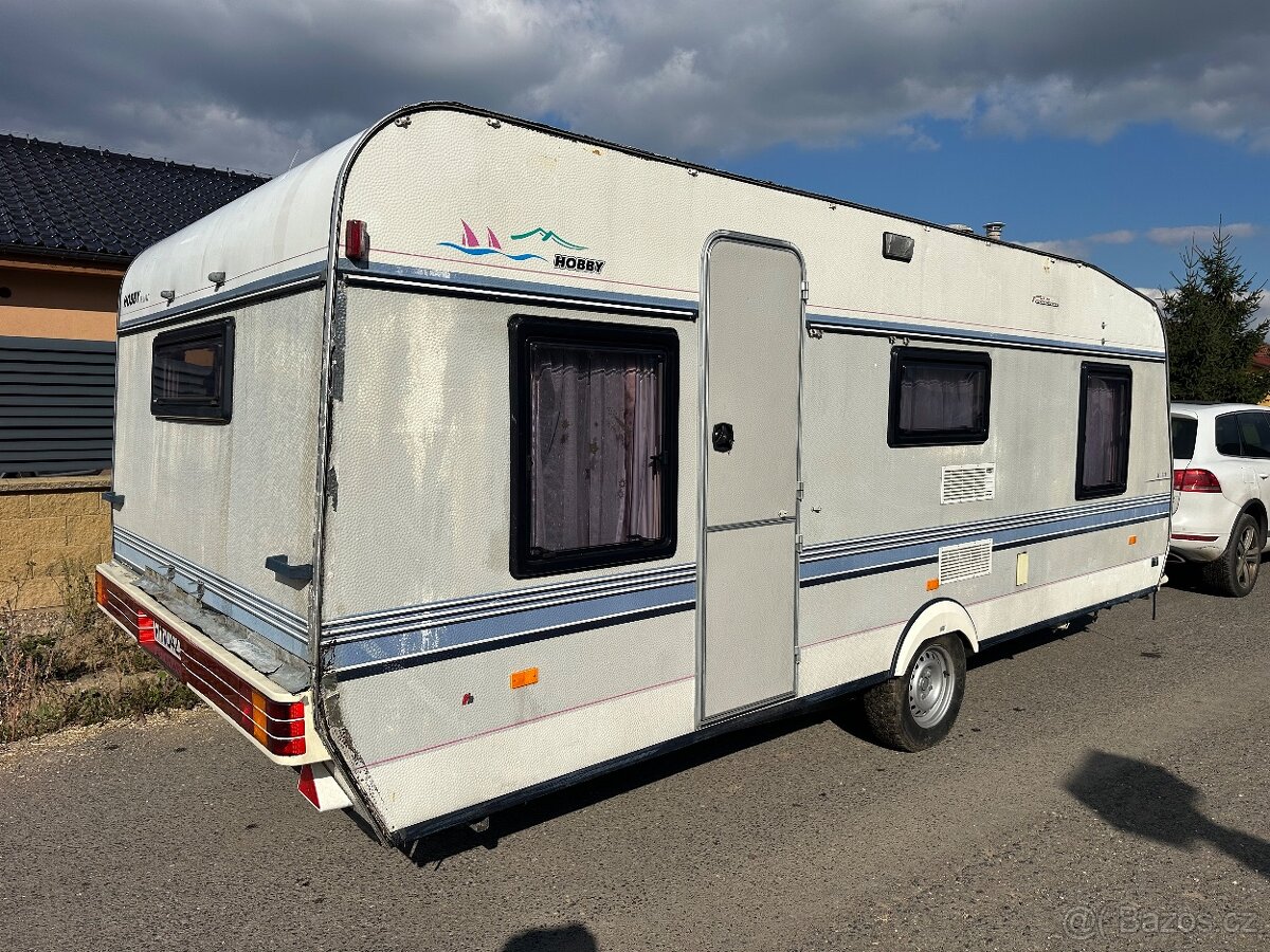 Karavan Hobby De Luxe - 4