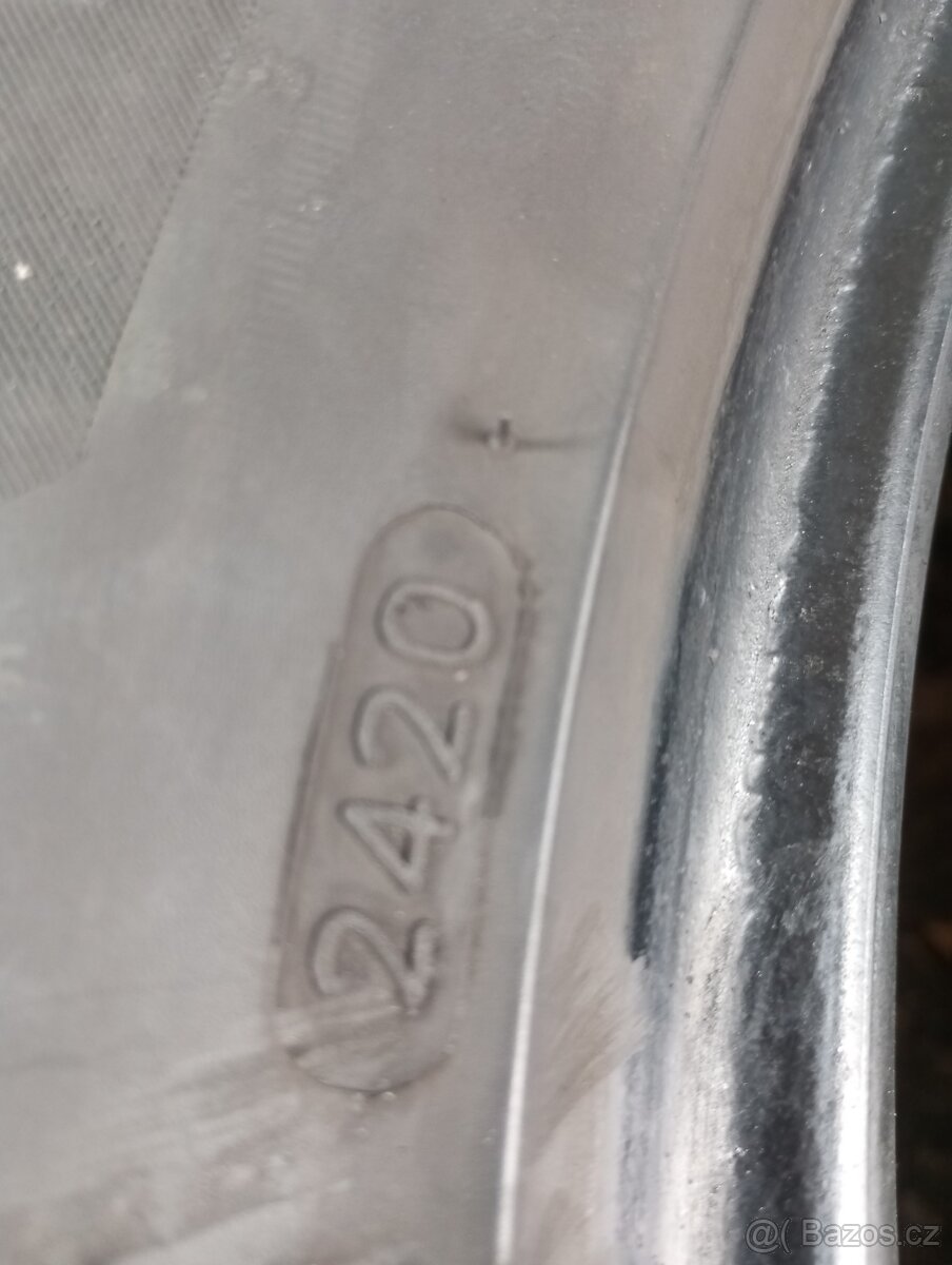 Zimní 255/50/20 - 4