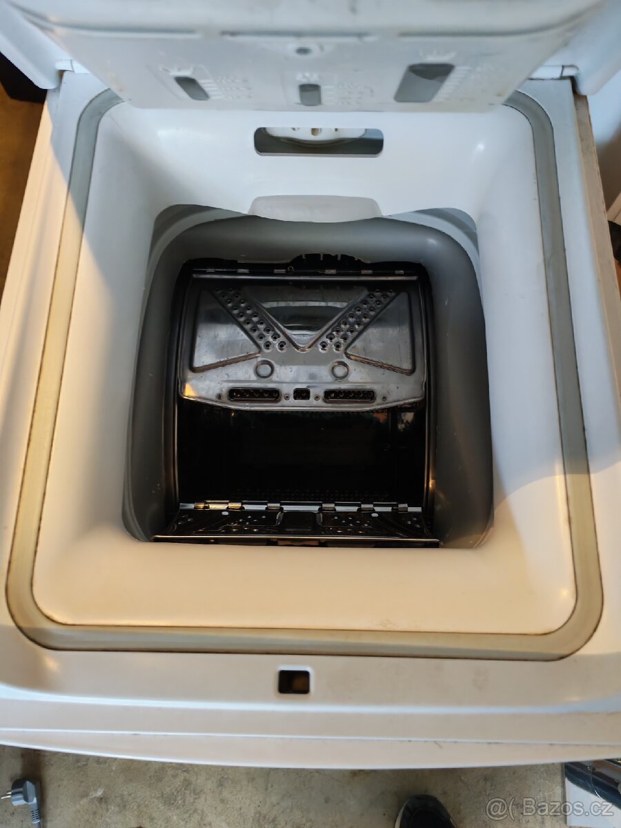 Pračka Whirlpool na 5.5kg - 4