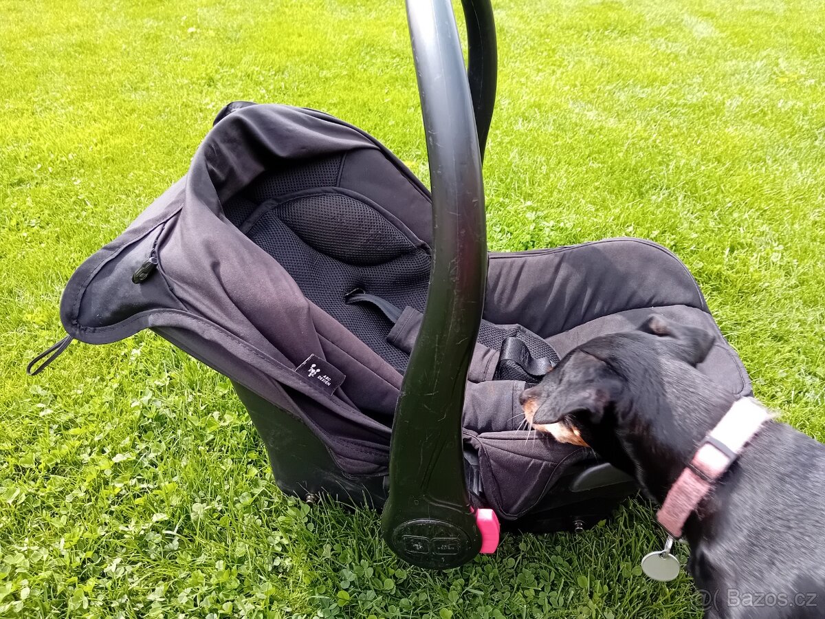 Kočárek, autosedačka - 4