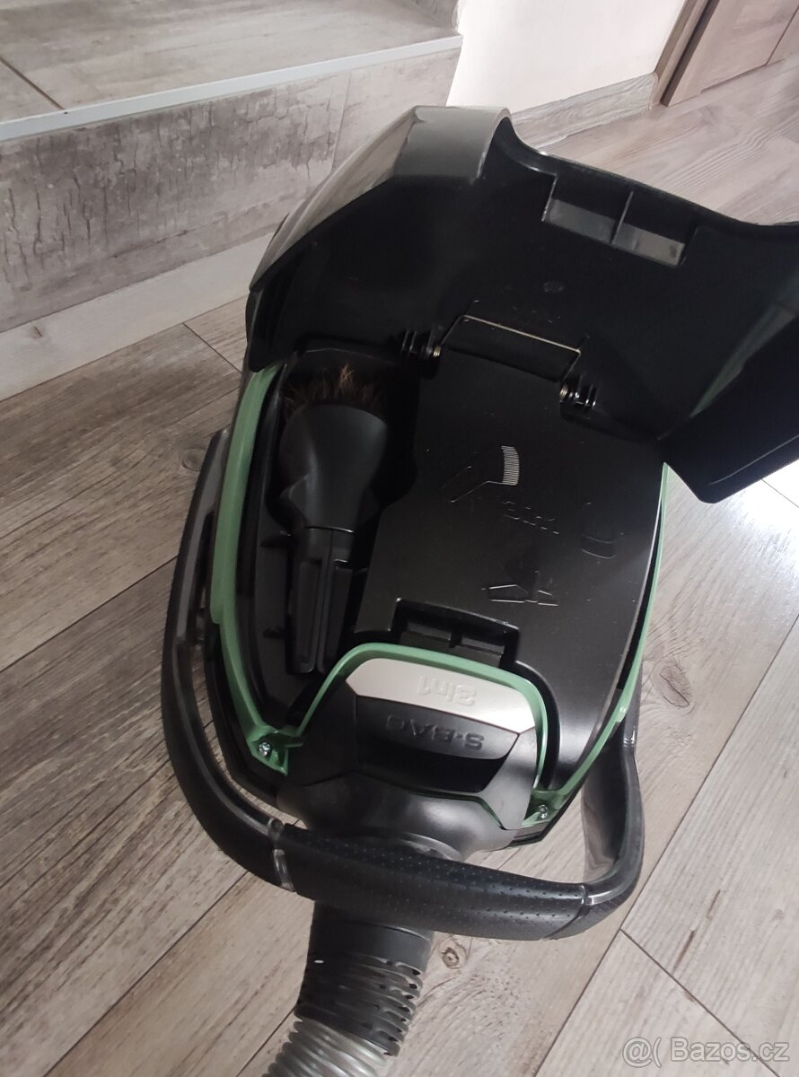 Vysavač Electrolux ultra one EU09GREEN - 4