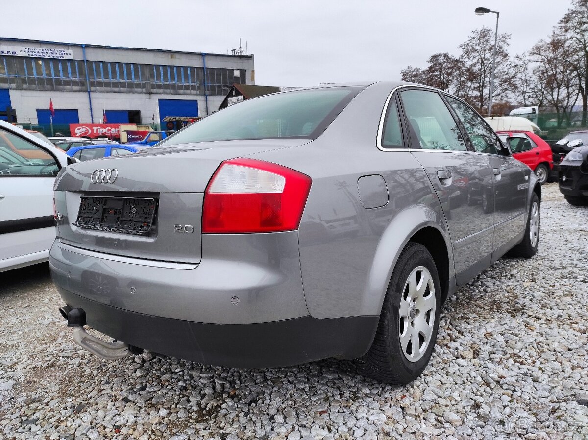 AUDI A4 - 4