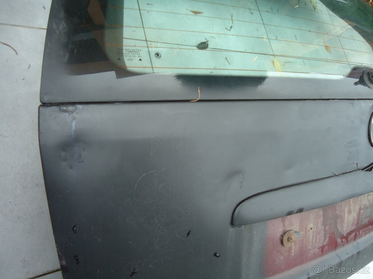 5.dveře na Škoda Octavia 1. combi se sklem - 4