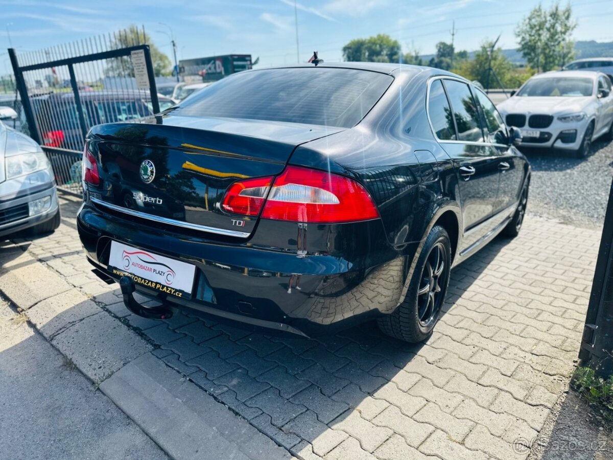 Škoda Superb 2.0TDi NAVI,MOC PĚKNÝ STAV - 4