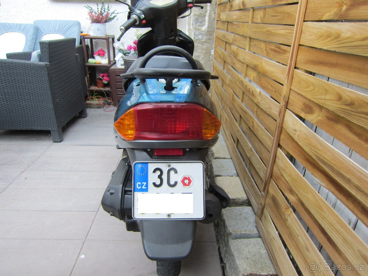 Skútr Kentoya 50 Zoom 4 takt, najeto jen 4800 km, r.v..2008 - 4