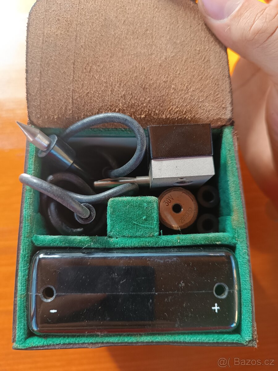 Analogový multimetr Norma v koženém pouzdře - 4