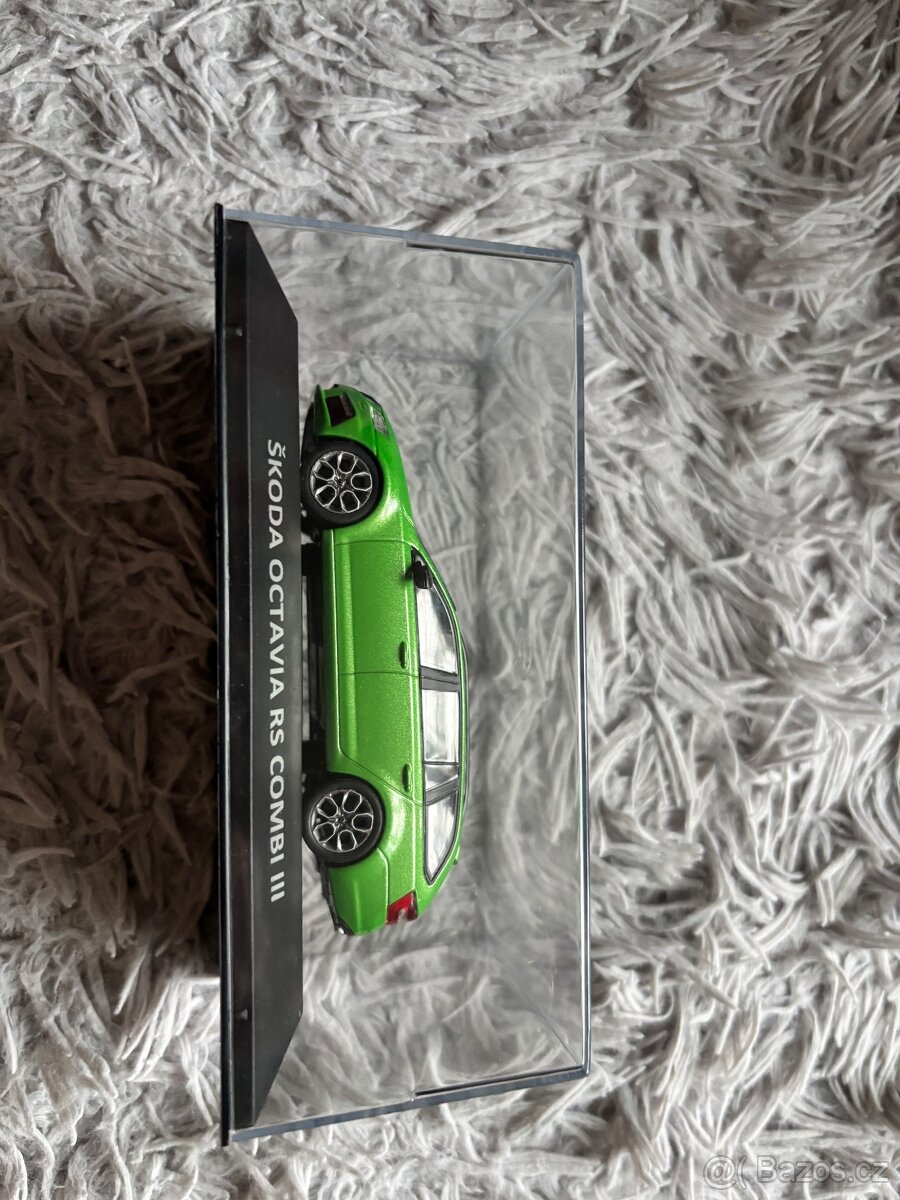 Model škoda octavia RS combi 3 - 4