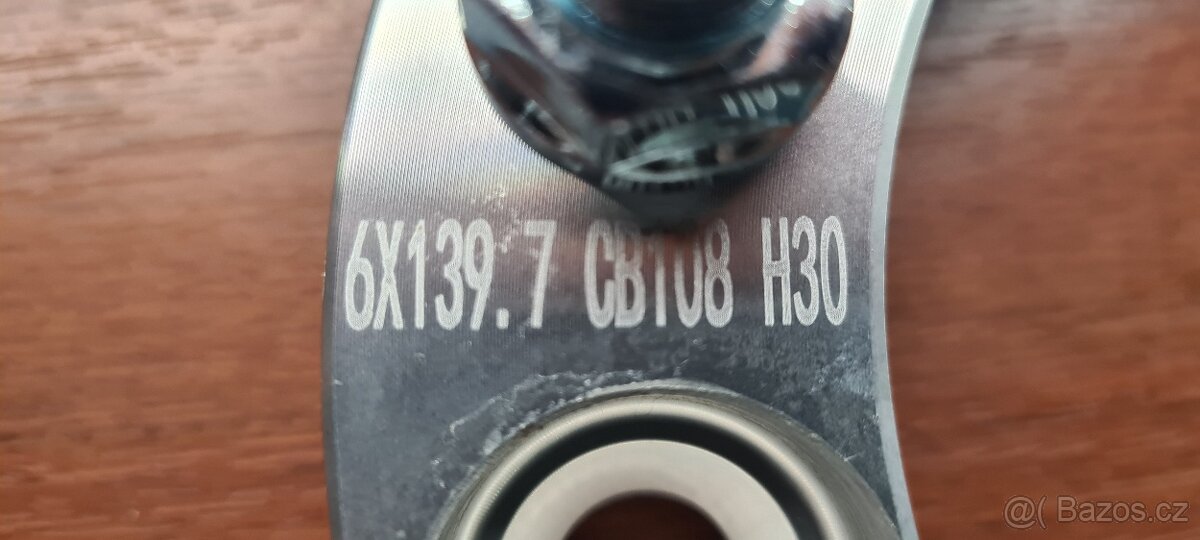 Podložky pod kola 6x139,7 (30mm) - 4