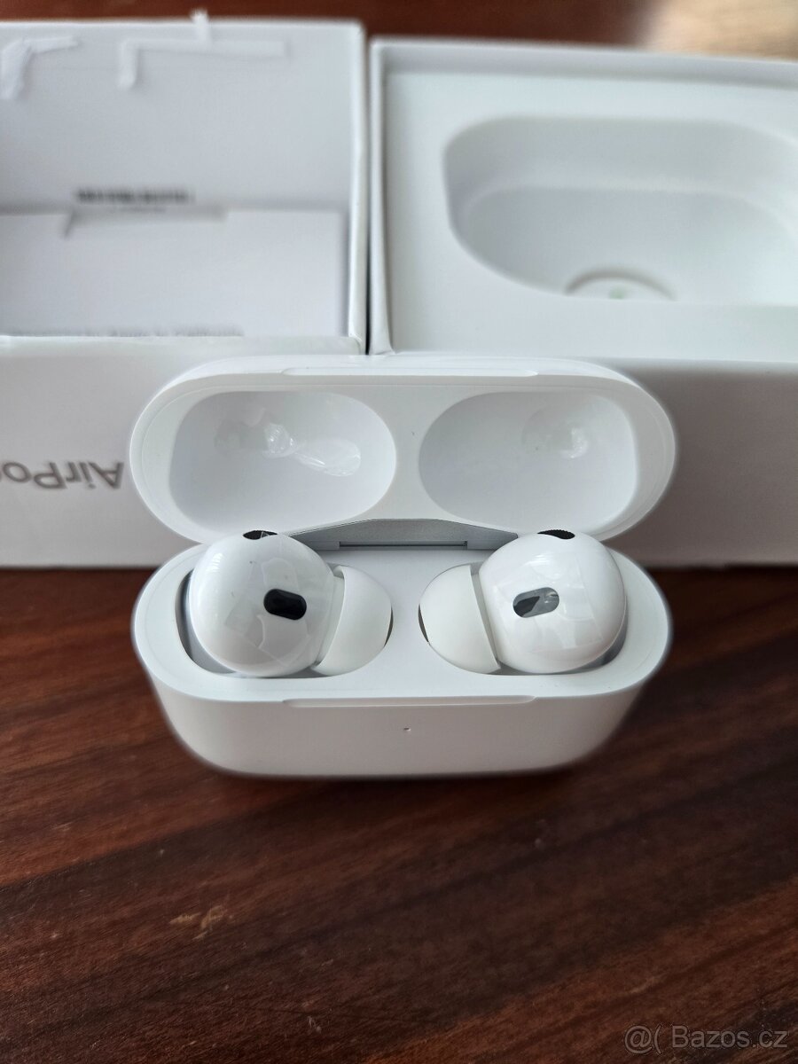 Nová nerozbalená sluchátka AirPods Pro. - 4