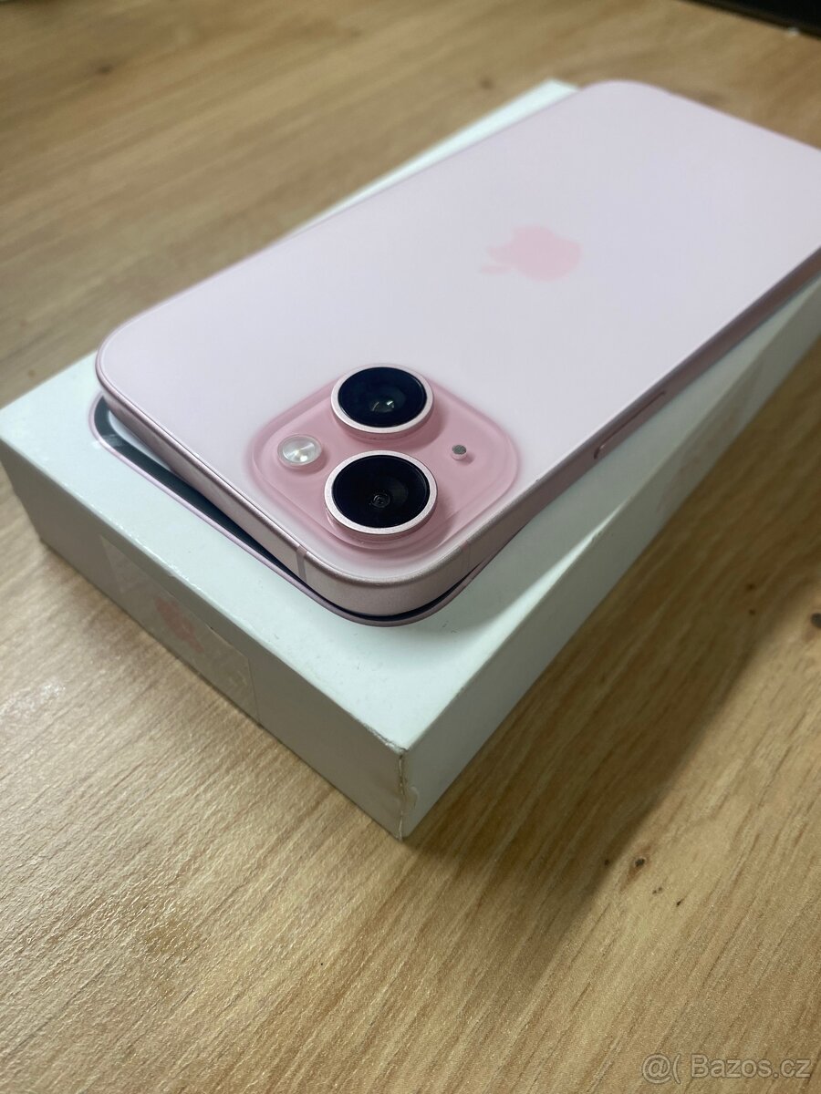 iPhone 15 128 GB - 4