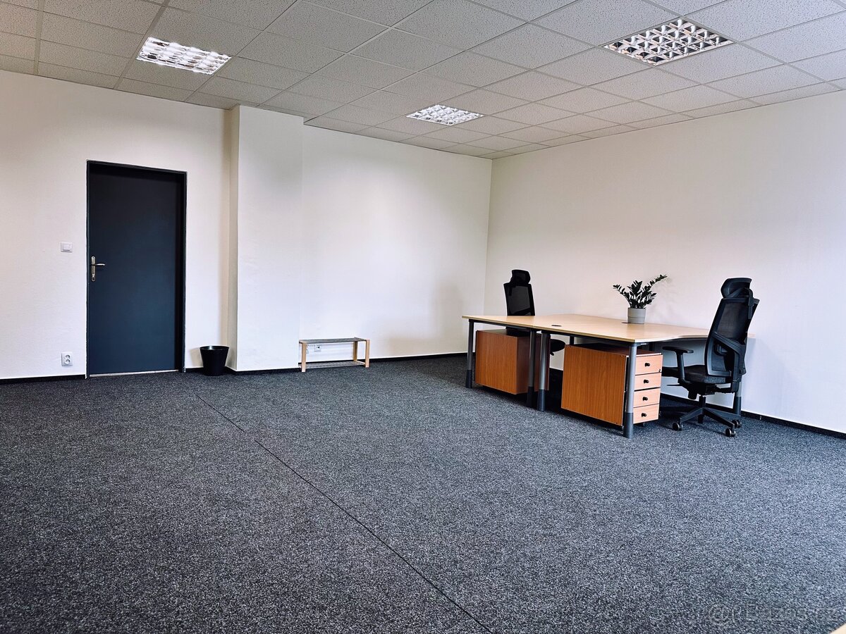 Pronájem kanceláře 48m2, Liberec 1.máje 870/14 - 4