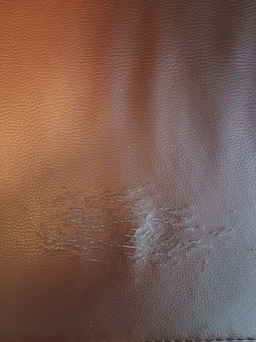 Rozkládací gauč - umělá kůže - 4