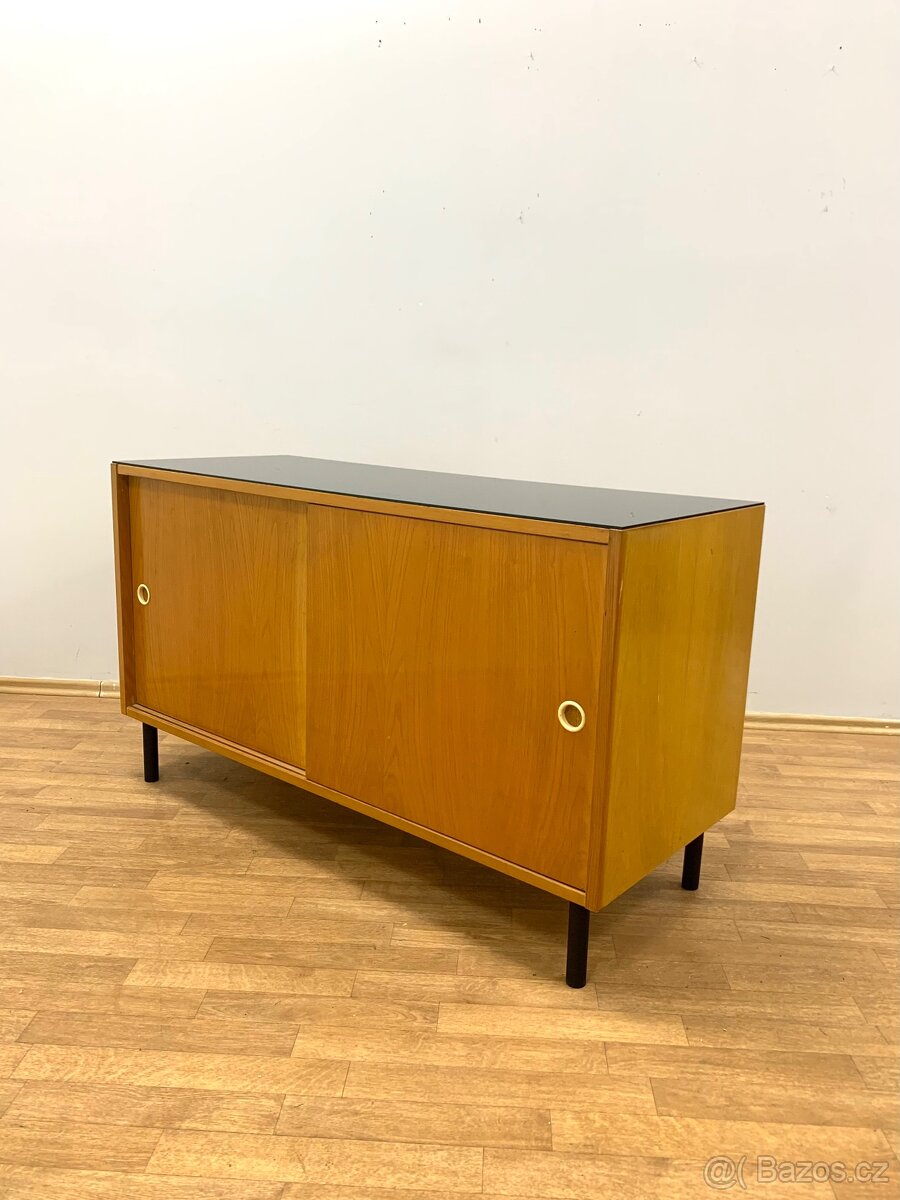 Retro komoda 60. léta - 4