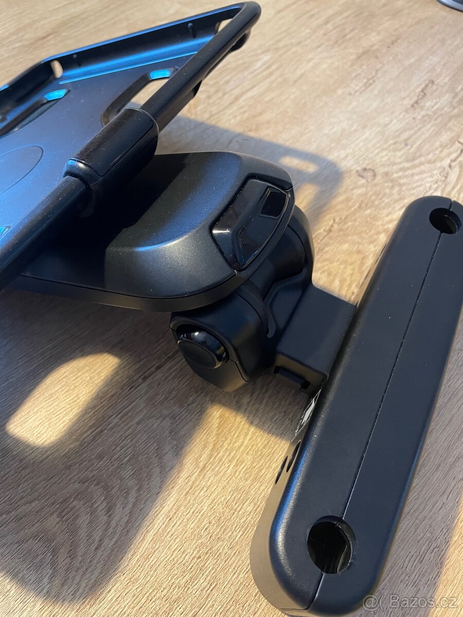 Držák tabletu iPad do auta - 4