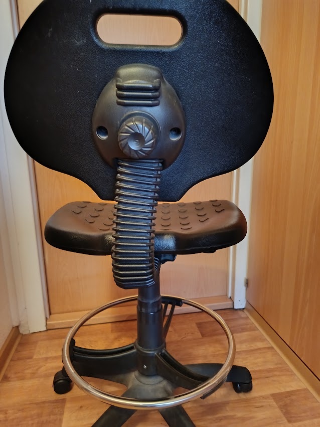 Pracovní / kancelářská židle - 4