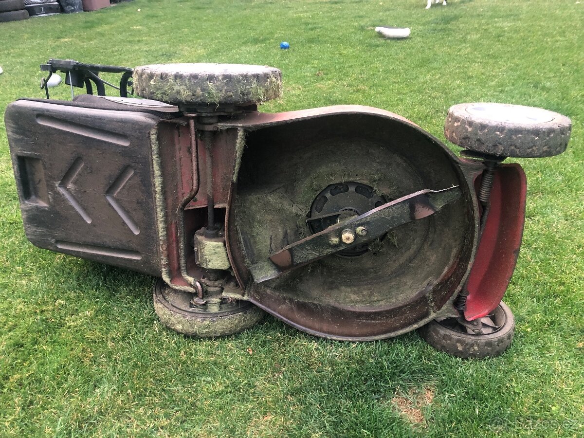 Bytelná el. sekačka s pojezdem - 4