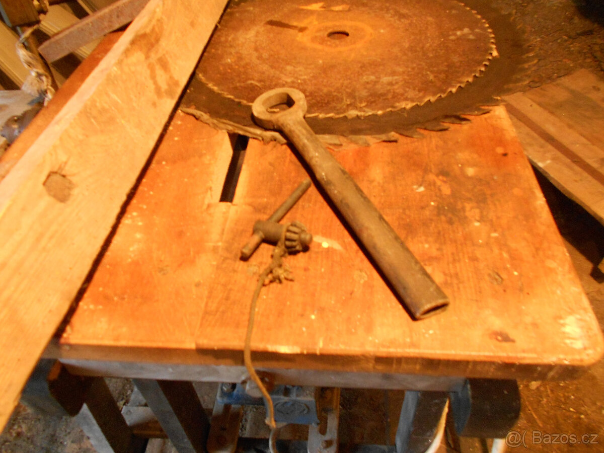 Cirkulační pila s dlabačkou - 4