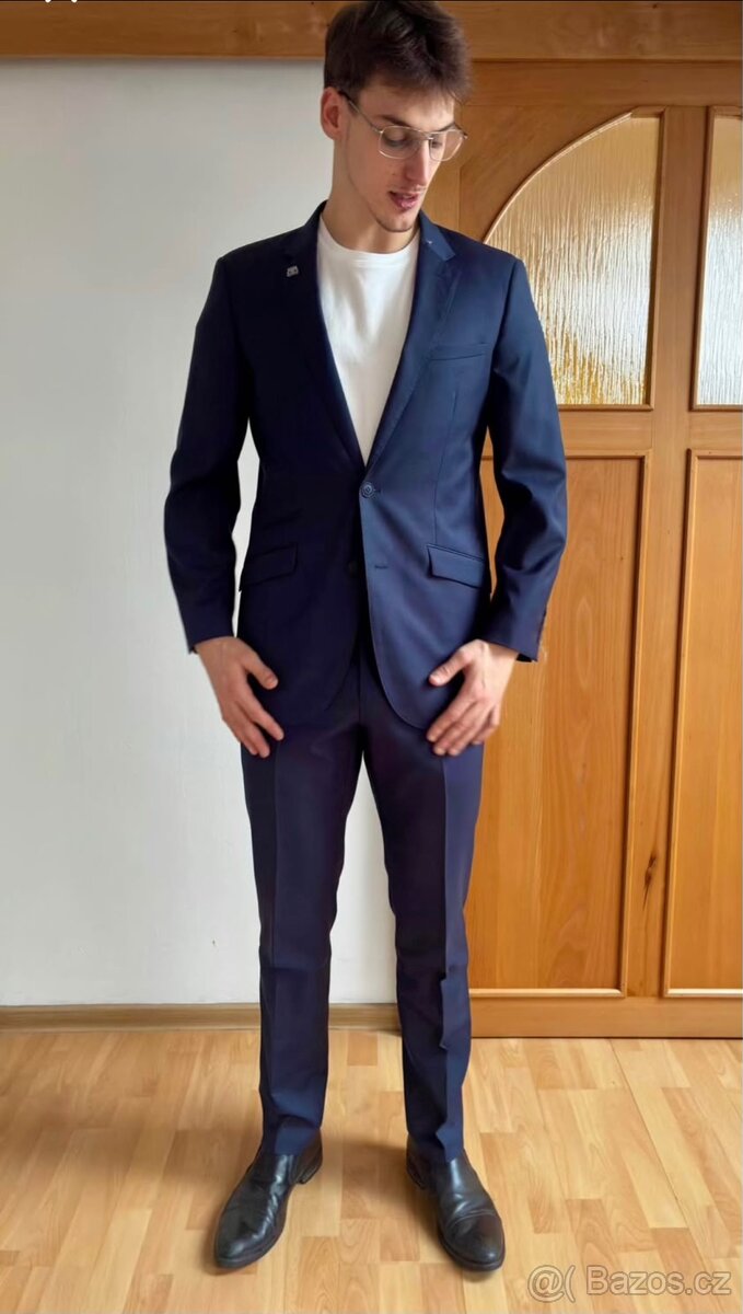 Pánský oblek BANDI 50/182 Tailored Fit - 4