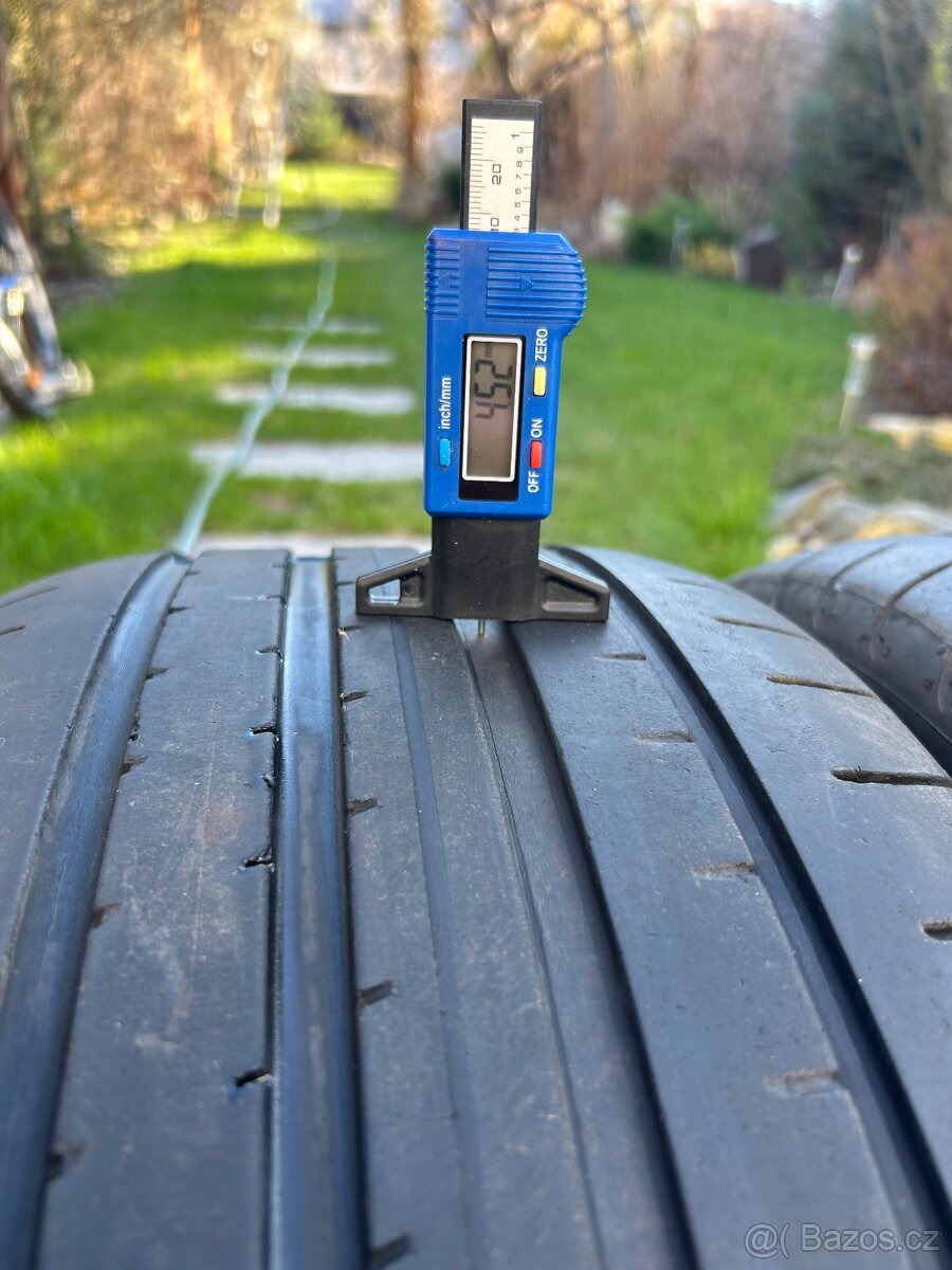 Letní pneumatiky 245/40 R19 - 4