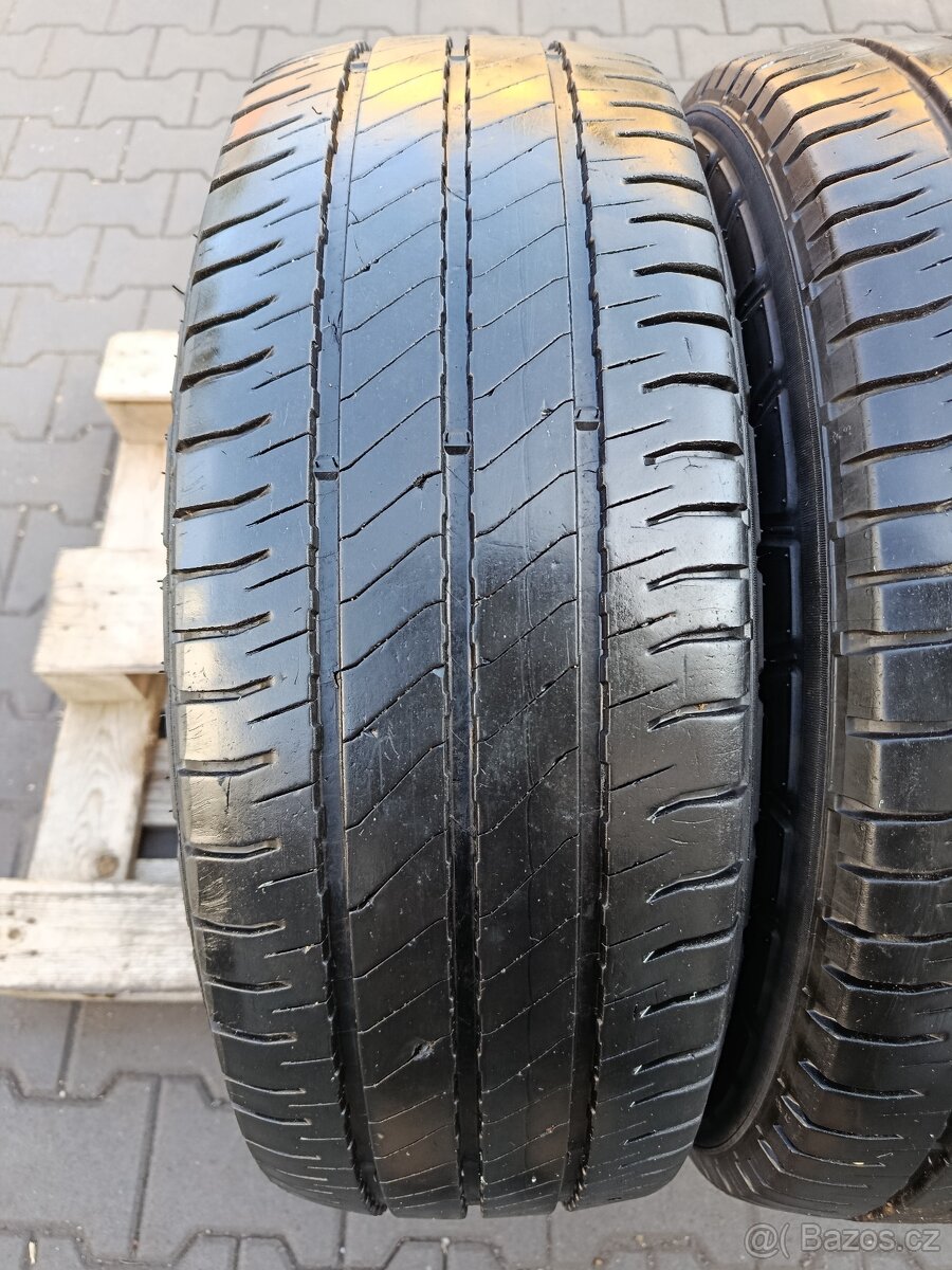 225/65/16 C michelin letní - 4