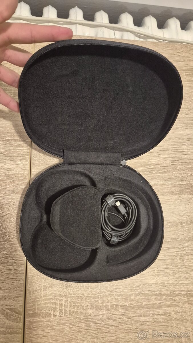 Bowers & Wilkins PX8 – černá, jako nové, s pouzdrem - 4