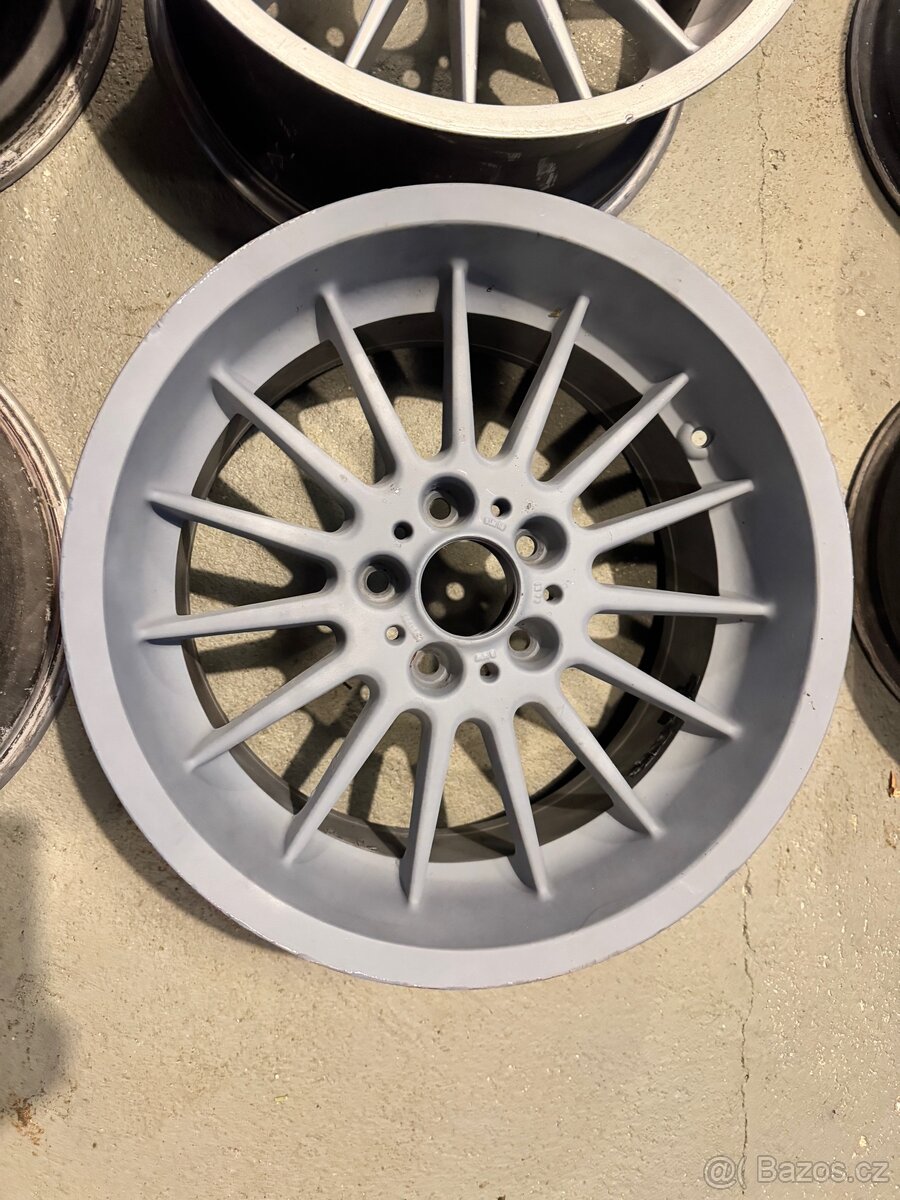 Sada kol BMW Styling 32 R18 - dvourozměr - 4