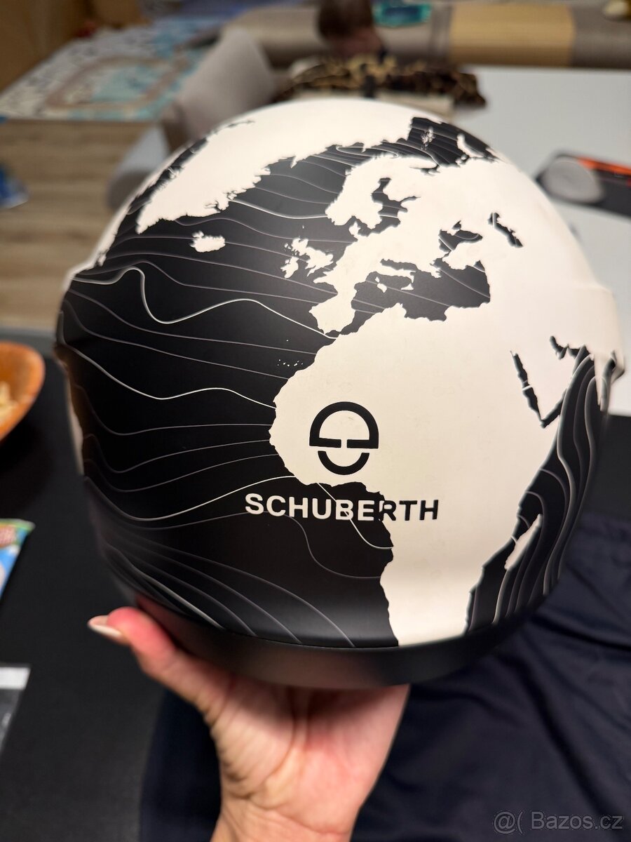 Schuberth C4 pro magnitudo vyklápěcí helma - 4