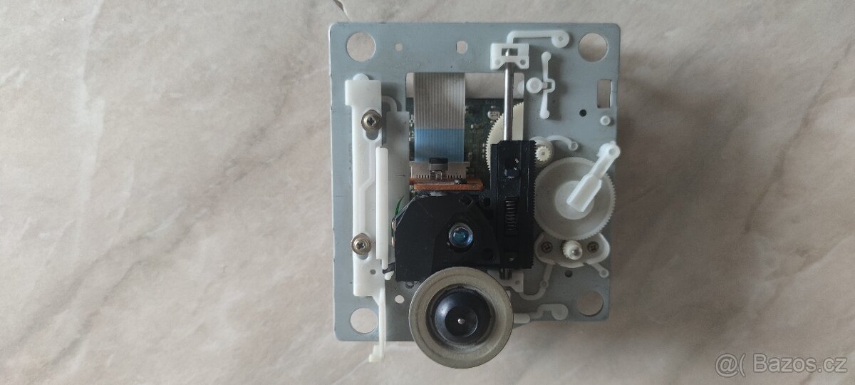 Leser od HiFi věže Sony RX 77 - 4