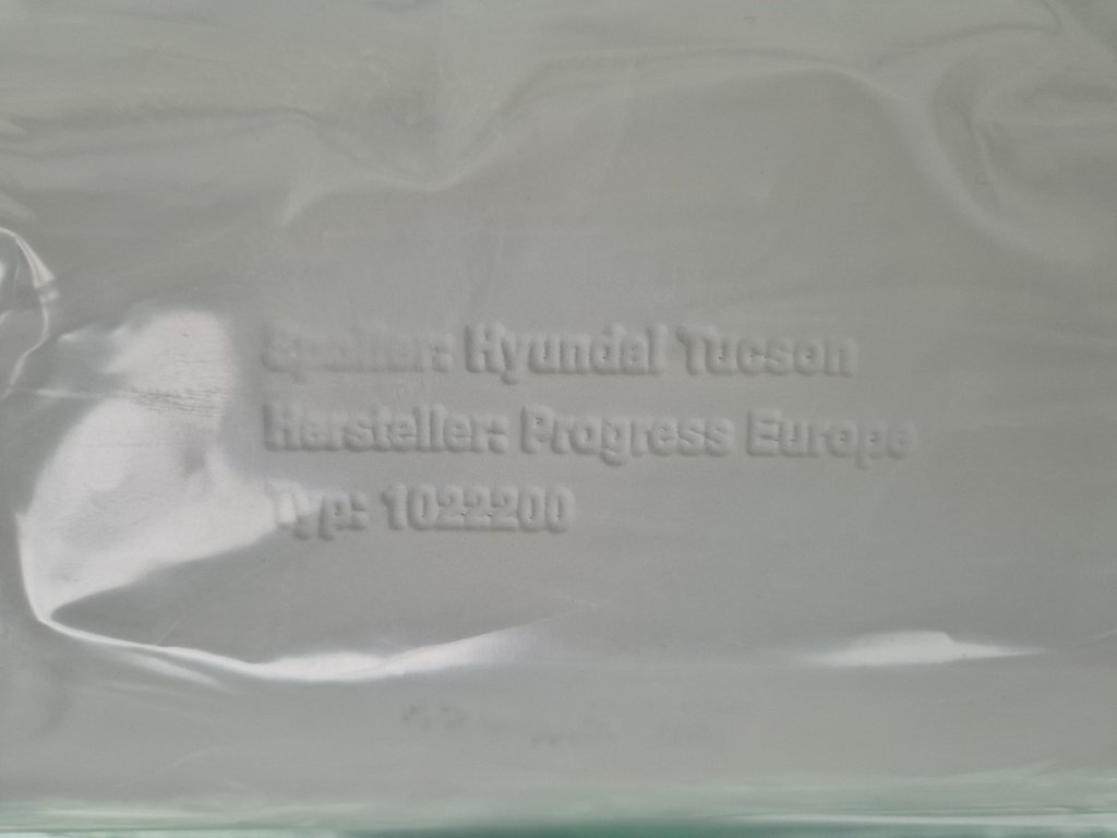 střešní spoiler (křídlo) Hyundai Tucson od 2014 E83402E000 , - 4