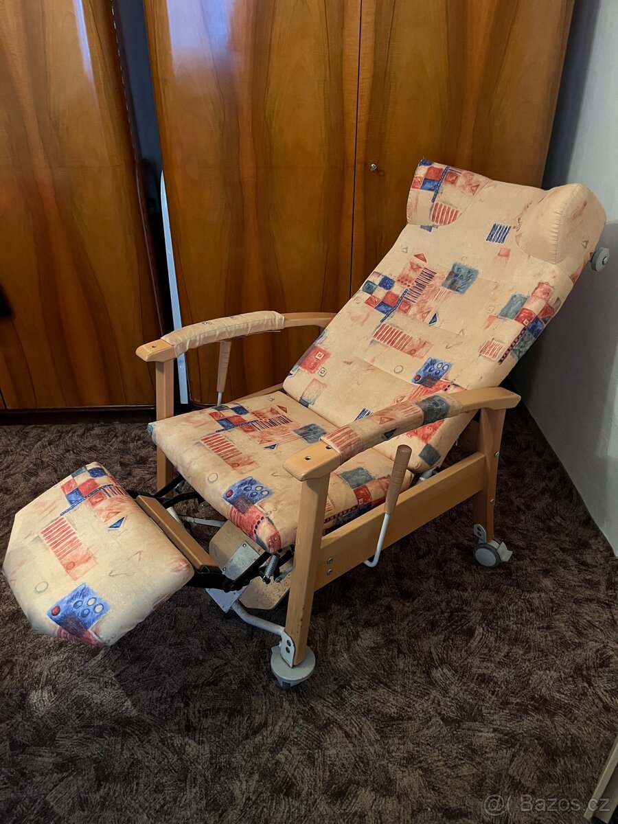 Polohovací křeslo.. - 4