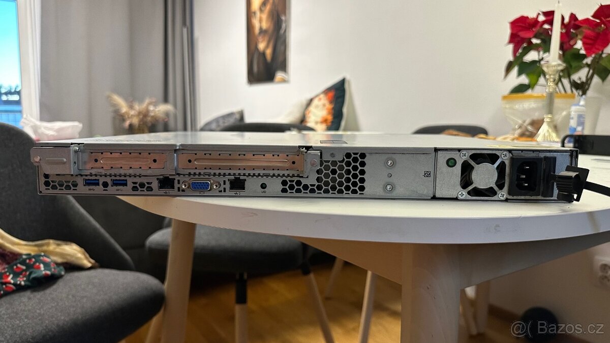 HP ProLiant DL20 Gen9 CPU: Intel(R) Xeon(R) CPU E3-1230 v5 - 4