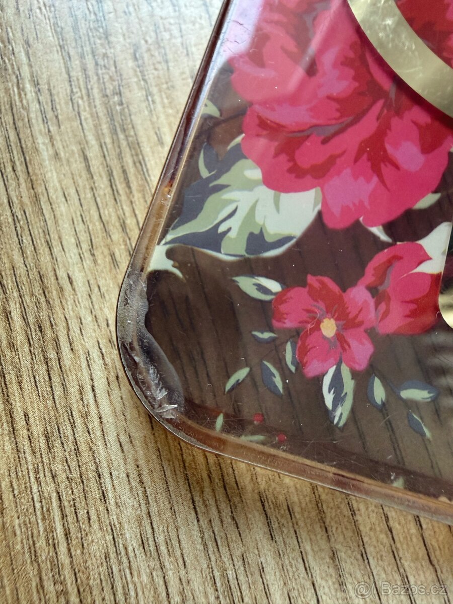 Guess kryt na Iphone 14 Pro - 4