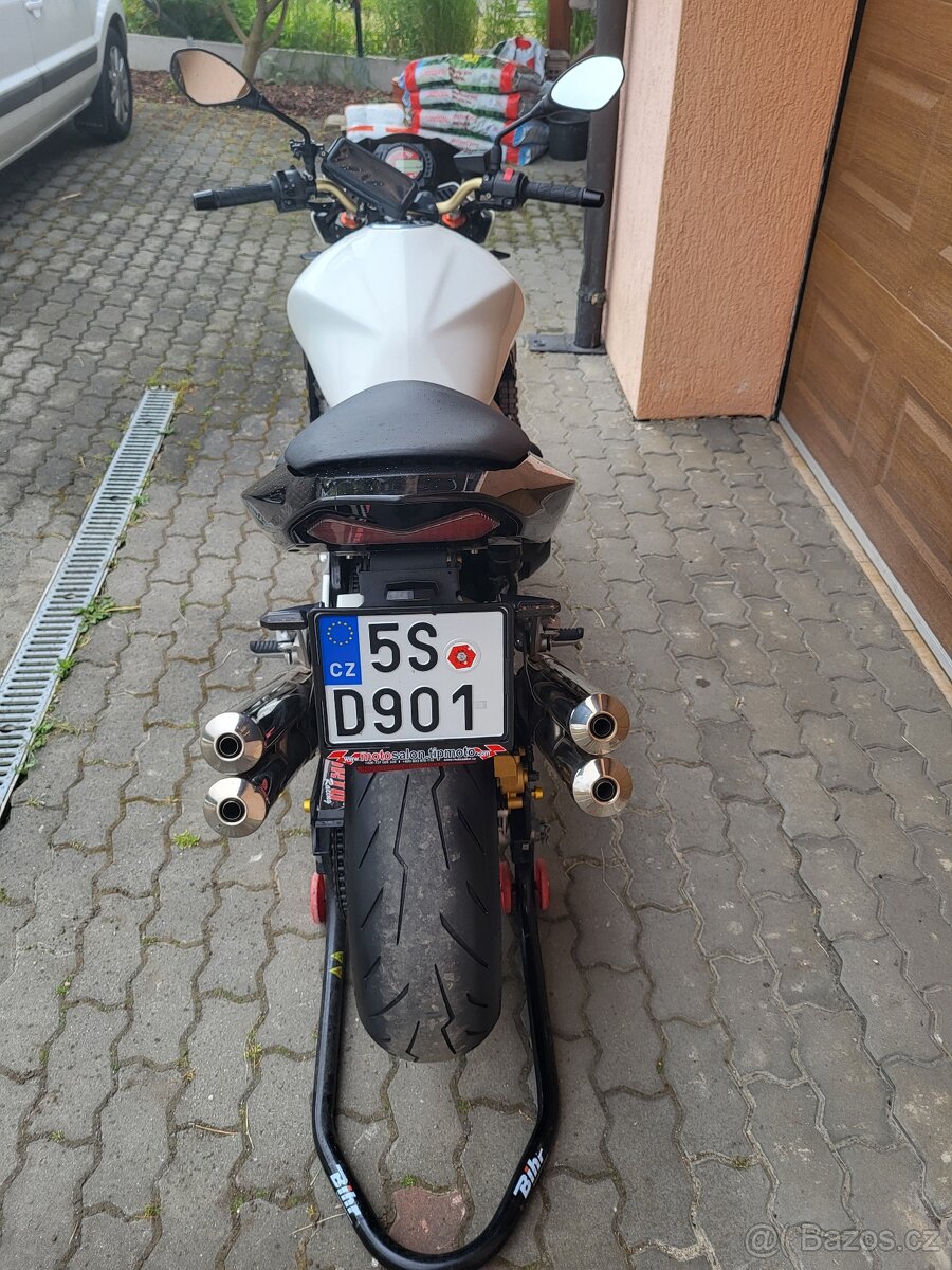 Kawasaki Z 1000 - 4