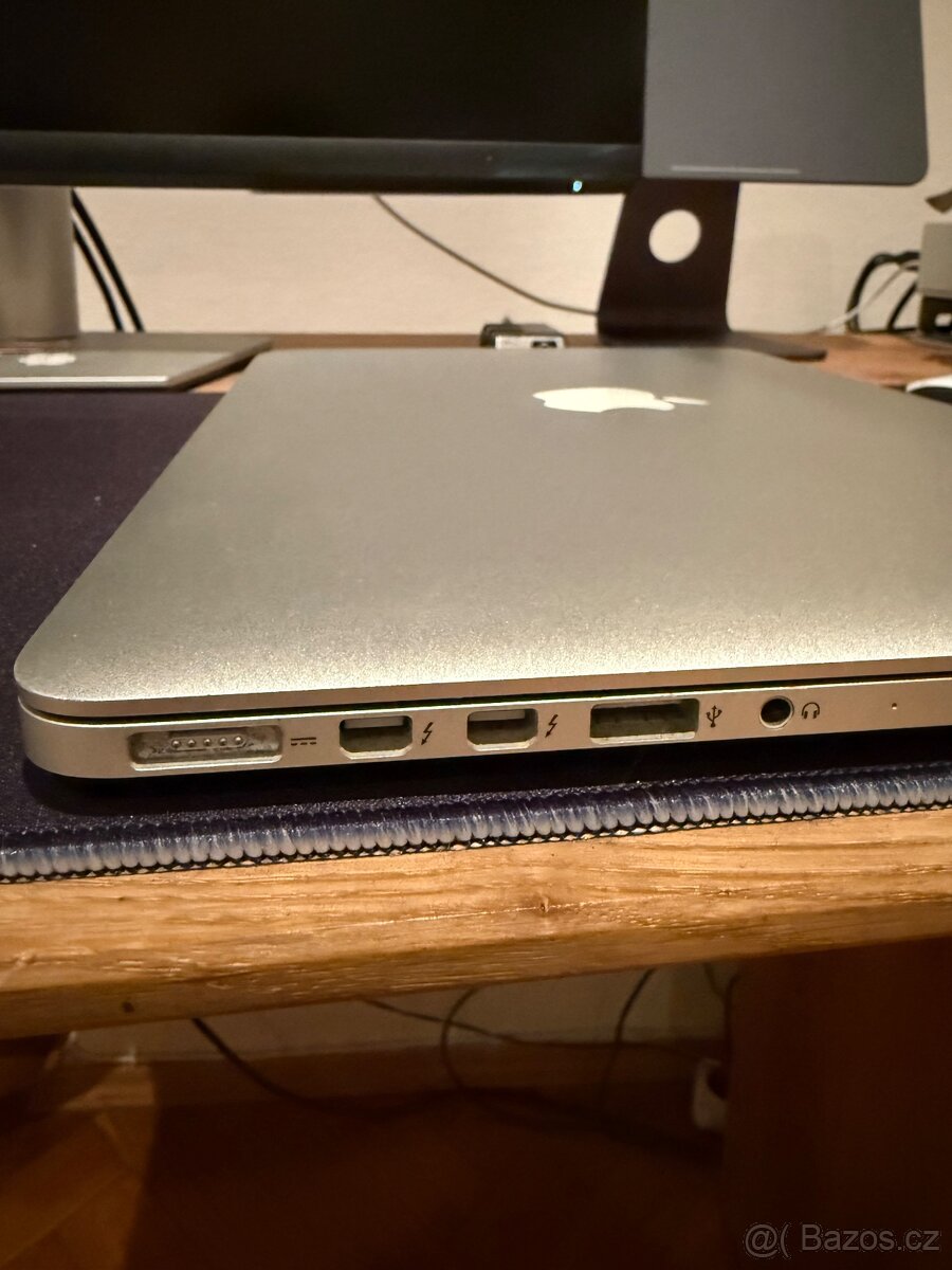 MacBook Pro (retina, 13-inch, Early 2015) - 4