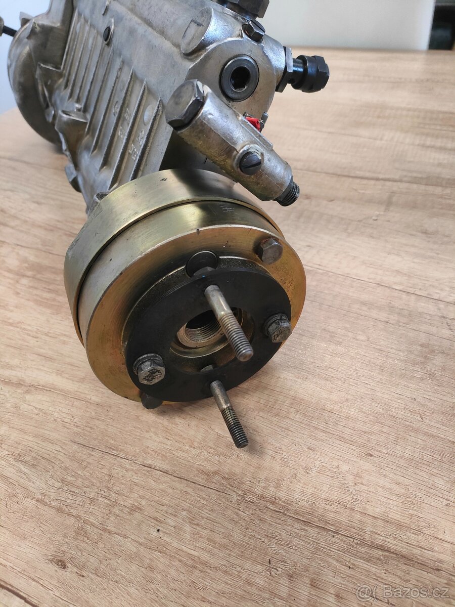 Vstřikovací čerpadlo Tatra 815 - 4
