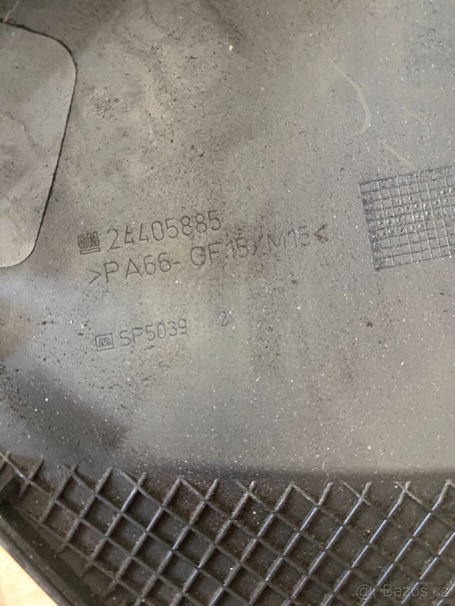 Plastové díly motoru Opel - 4