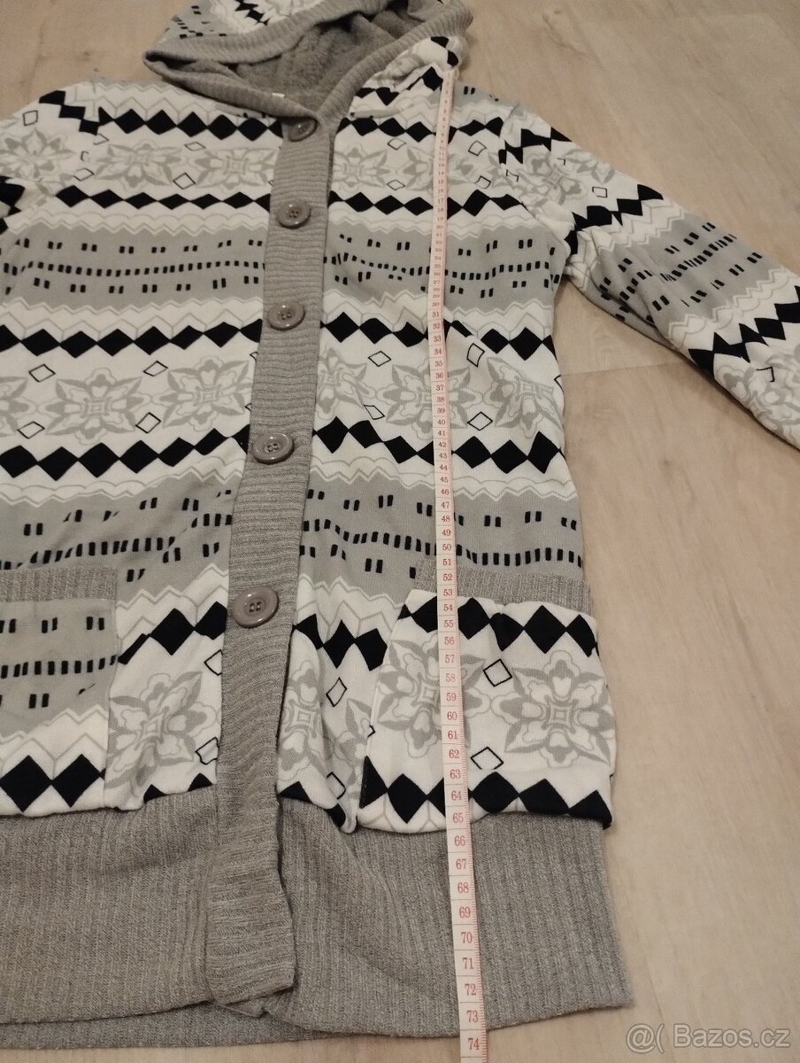 NOVÝ zateplený dámský svetr na drobnou postavu - 4