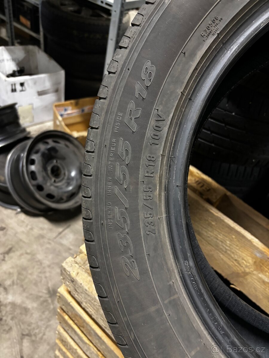 Pneumatiky 235-55R18 - 4