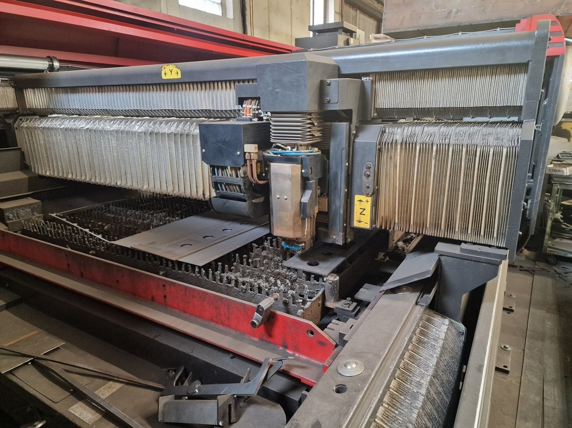 Laser AMADA LC 3015 F1NT - 4