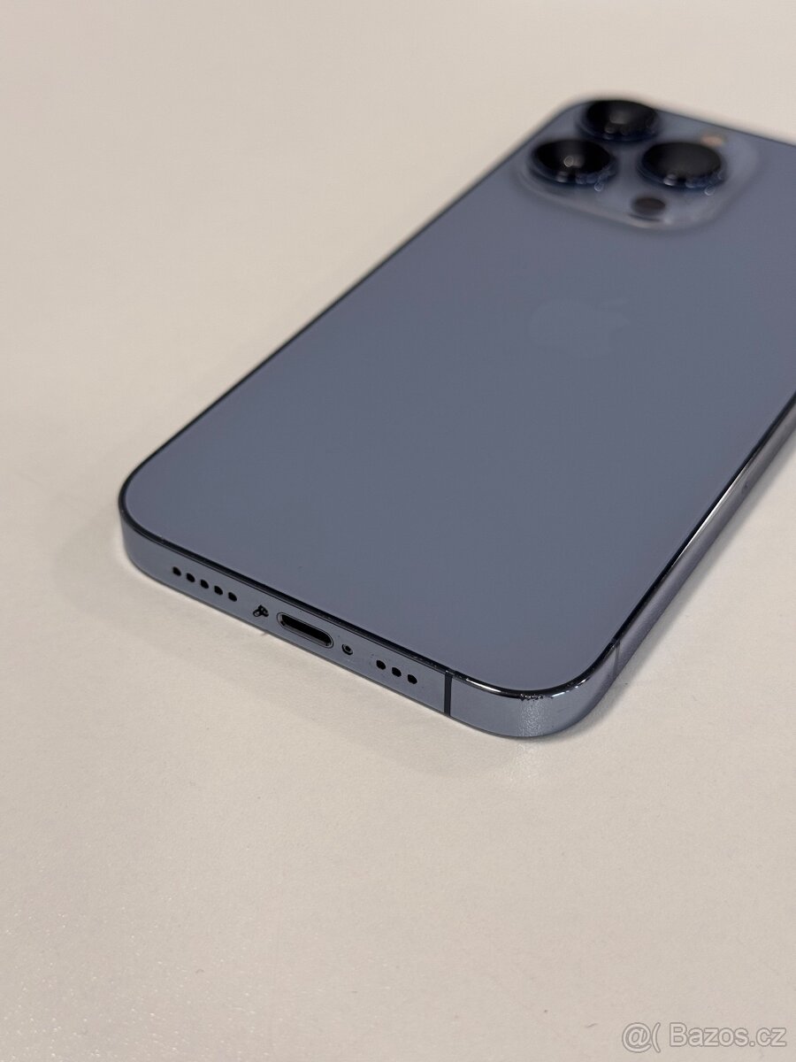 iPhone 13 Pro 256GB - 100% baterie - 4