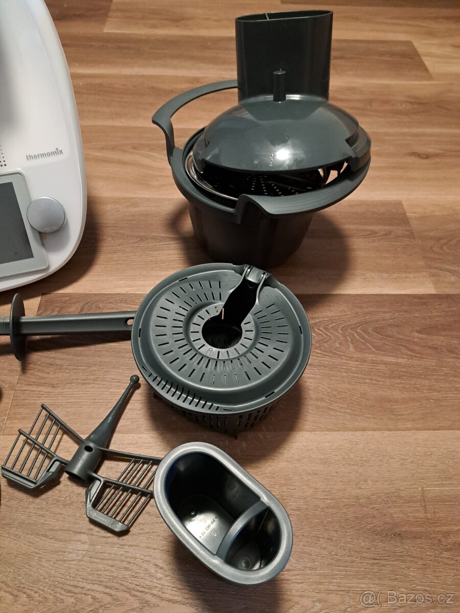 Vorwerk Tm6 + veškeré příslušenství - 4