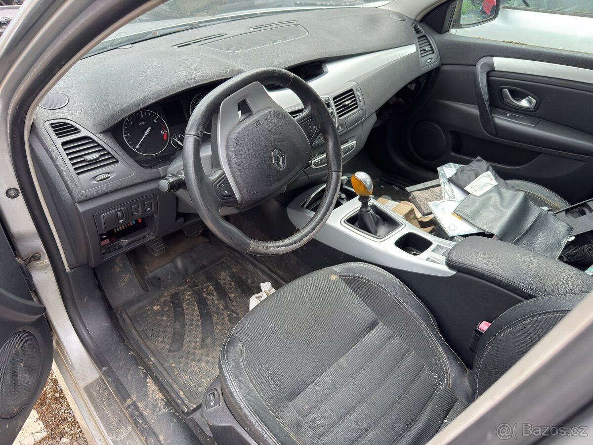 Renault Laguna 2.0dCi 110kw - 4